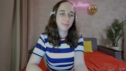 anikabloom online show from February 24, 2025, 11:52 pm