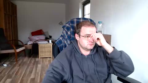 Snapshot of animal_michael chatting on March 8, 2026, 9:35 am animal_michael online show from March 8, 2026, 9:35 am