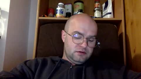 Snapshot of animal_michael chatting on March 18, 2026, 5:21 am animal_michael online show from March 18, 2026, 5:21 am
