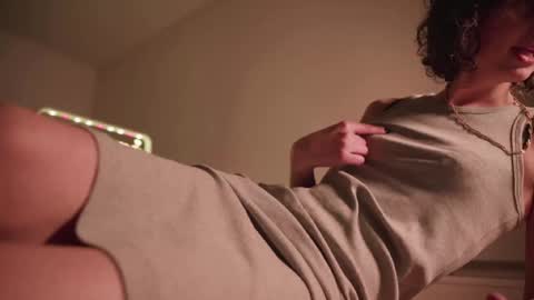 Anise online show from January 4, 2025, 7:23 pm