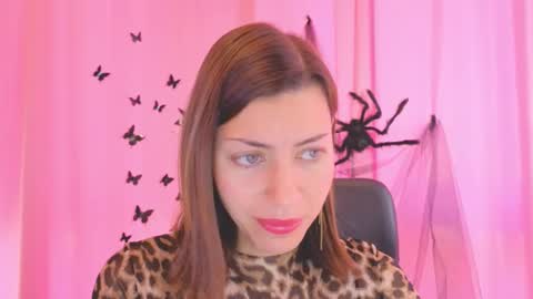 Anni online show from October 29, 2025, 5:53 am