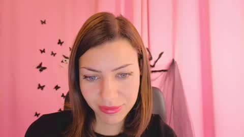 Anni online show from November 4, 2025, 6:23 am