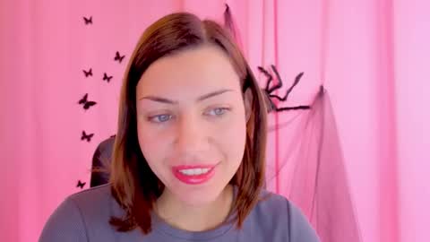 Anni online show from November 10, 2025, 6:34 am