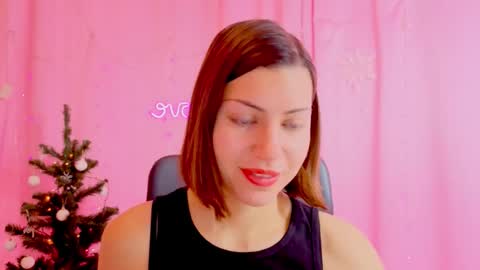 Anni online show from December 20, 2025, 11:17 am