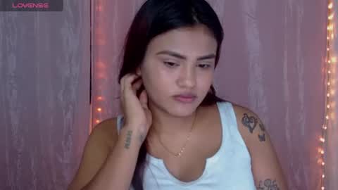 Snapshot of anita23_ chatting on July 1, 2026, 1:18 am ANITTA online show from July 1, 2026, 1:18 am