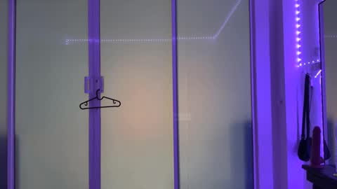 anita__hills online show from September 23, 2025, 2:14 am