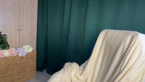 Anita online show from May 21, 2026, 1:01 am