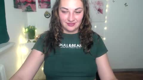 anitaa_a online show from September 13, 2025, 6:02 am
