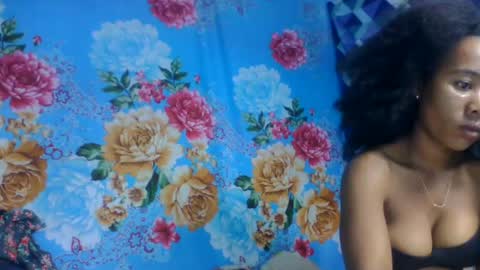 Snapshot of anitaazzh chatting on June 14, 2026, 2:30 pm anitaazzh online show from June 14, 2026, 2:30 pm