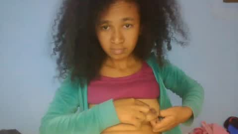 Snapshot of anitaazzh chatting on July 11, 2026, 8:33 pm anitaazzh online show from July 11, 2026, 8:33 pm
