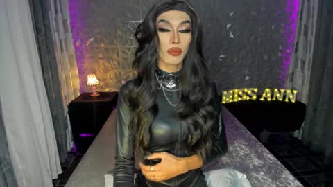 Snapshot of anitacruisze chatting on January 18, 2025, 7:04 pm Miss Ann online show from January 18, 2025, 7:04 pm