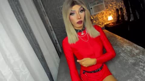 Snapshot of anitacruisze chatting on February 15, 2025, 7:06 pm Miss Ann online show from February 15, 2025, 7:06 pm