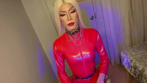 Snapshot of anitacruisze chatting on September 9, 2025, 6:29 pm Miss Ann online show from September 9, 2025, 6:29 pm