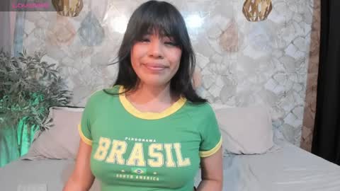 anittacaramelo online show from April 12, 2026, 5:51 pm