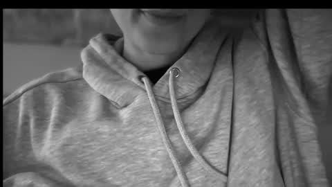 Anje online show from September 9, 2025, 4:28 pm