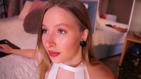 Ann online show from September 28, 2025, 2:55 pm