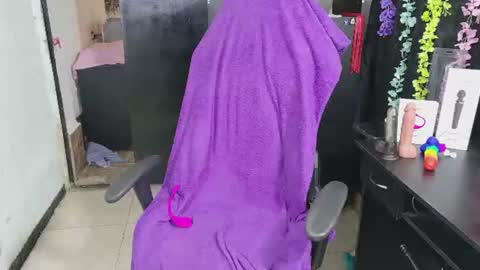 Snapshot of ann_cohen chatting on June 15, 2026, 12:07 pm Only fans online show from June 15, 2026, 12:07 pm