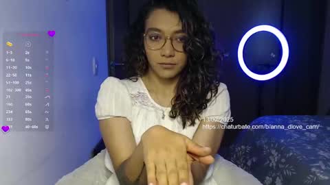 Anna online show from February 14, 2025, 2:33 pm