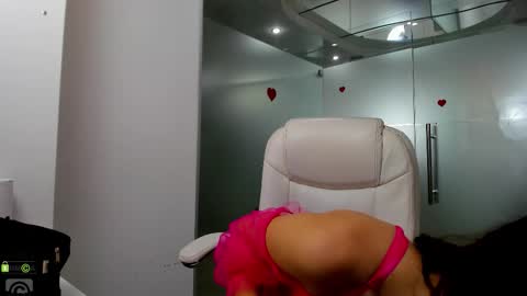 anna_firee online show from November 22, 2025, 8:24 am