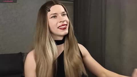 Snapshot of anna_inheart chatting on February 11, 2026, 5:07 pm Anna online show from February 11, 2026, 5:07 pm