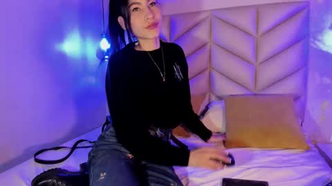 anna online show from February 23, 2025, 7:49 pm