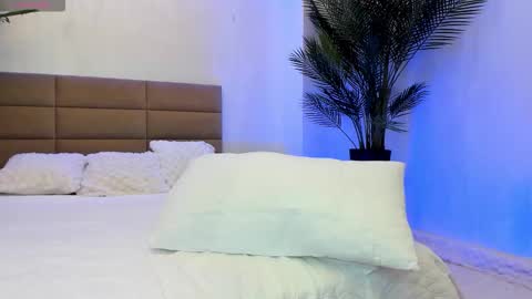 anna_nobel online show from October 15, 2025, 5:18 am