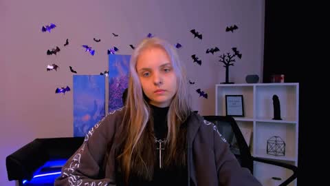 Snapshot of anna_sunshines chatting on December 2, 2024, 10:28 am Anna pvt is open online show from December 2, 2024, 10:28 am