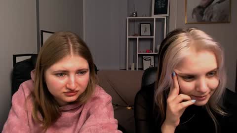 Snapshot of anna_sunshines chatting on December 5, 2024, 2:00 pm Anna pvt is open online show from December 5, 2024, 2:00 pm