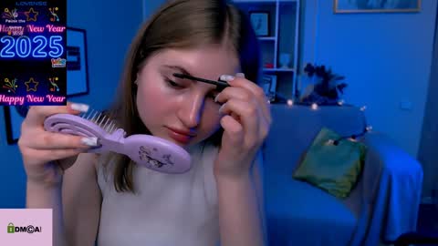 Snapshot of anna_sunshines chatting on January 6, 2025, 1:41 pm Anna pvt is open online show from January 6, 2025, 1:41 pm