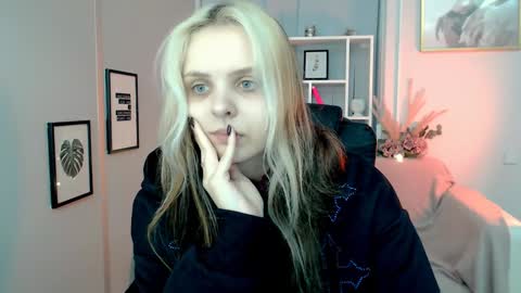 Snapshot of anna_sunshines chatting on January 13, 2025, 10:14 am Anna pvt is open online show from January 13, 2025, 10:14 am