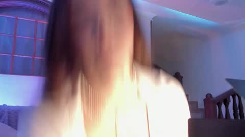 annaa__ online show from December 17, 2025, 10:05 pm