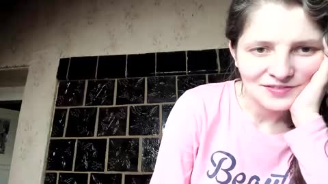 Snapshot of annaahcharm chatting on December 4, 2024, 2:53 am annaahcharm online show from December 4, 2024, 2:53 am