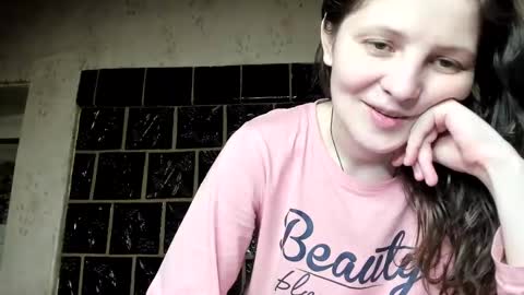 Snapshot of annaahcharm chatting on December 27, 2024, 11:21 pm annaahcharm online show from December 27, 2024, 11:21 pm