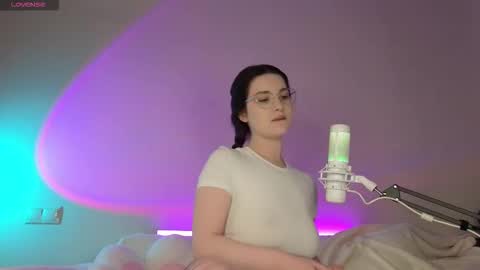 AnnaAoki online show from October 11, 2025, 6:01 am