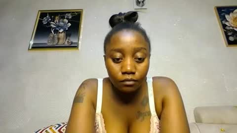 Annabel online show from February 23, 2025, 7:17 pm