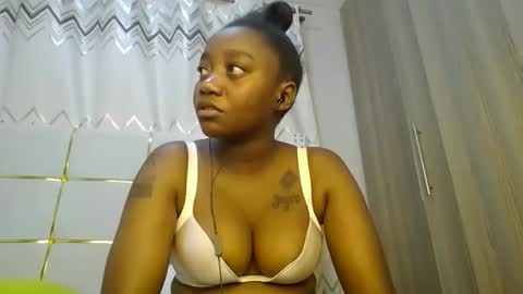 Annabel online show from March 3, 2025, 6:01 pm