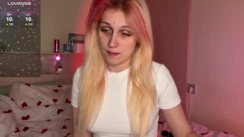 Annabel online show from September 24, 2025, 9:12 am