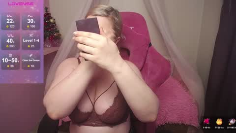 AnnaCherri online show from January 15, 2025, 3:11 am
