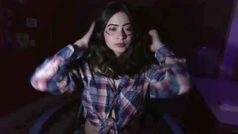 Snapshot of annacrow chatting on September 26, 2025, 3:43 am Anna online show from September 26, 2025, 3:43 am