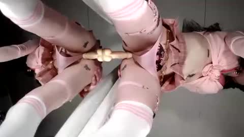 Snapshot of annaevodees666 chatting on December 8, 2024, 8:09 am Anna Evodees online show from December 8, 2024, 8:09 am