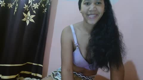 annahhotgirl online show from February 3, 2025, 3:20 am