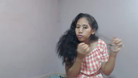annahhotgirl online show from February 16, 2025, 7:04 am