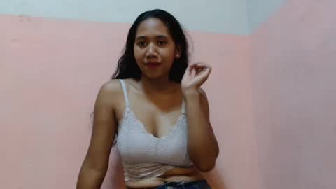annahhotgirl online show from February 25, 2025, 6:36 am