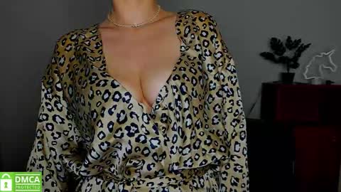 Anna online show from November 2, 2025, 6:27 am