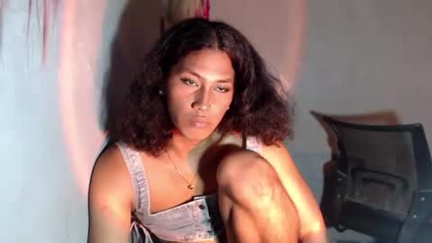 Snapshot of annalala22 chatting on May 1, 2026, 10:25 pm annalala22 online show from May 1, 2026, 10:25 pm