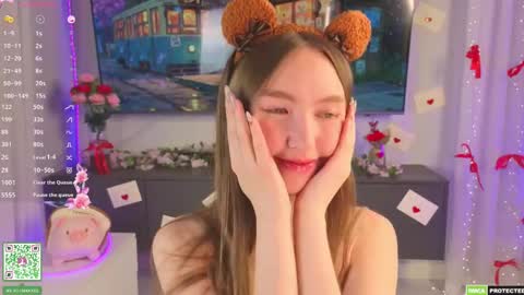 Snapshot of annamarie_foryou chatting on May 4, 2026, 7:43 pm Holly Molly Im Polly online show from May 4, 2026, 7:43 pm