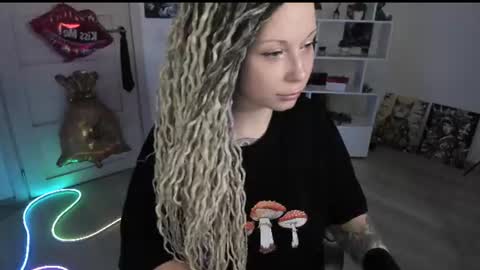 Snapshot of annanebula chatting on June 14, 2026, 2:24 am Anna online show from June 14, 2026, 2:24 am