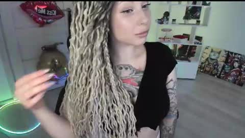 Snapshot of annanebula chatting on July 28, 2026, 1:10 pm Anna online show from July 28, 2026, 1:10 pm