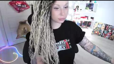 Snapshot of annanebula chatting on July 28, 2026, 3:43 pm Anna online show from July 28, 2026, 3:43 pm