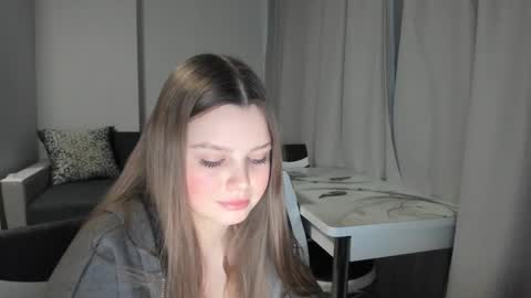 Anna online show from March 9, 2025, 4:22 pm